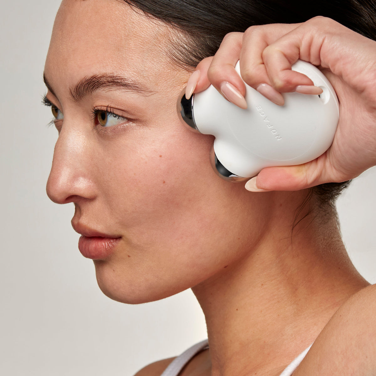 Color::Brilliant White