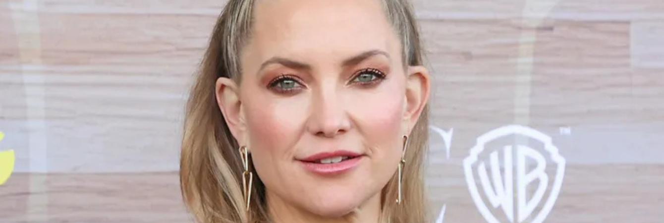 Kate Hudson Uses This Skin-Sculpting Device Every Day, and Says the Results Are "Shocking"