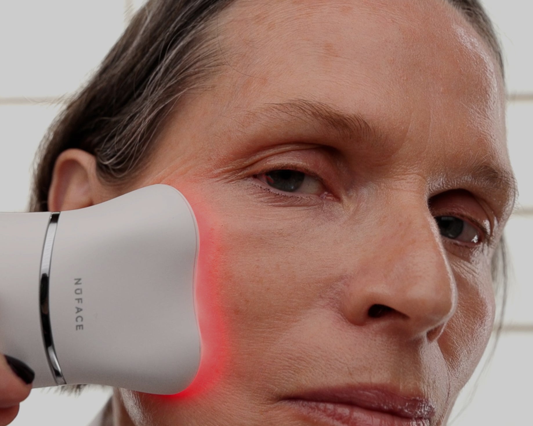 Trinity+ LED Red Light Wrinkle Reducer Attachment | NUFACE